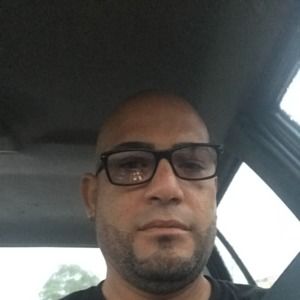 Meet your Posher, Jose f